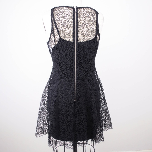 NEW NBD Solitude Bliss Dress Mini Lace Floral - Picture 4 of 7
